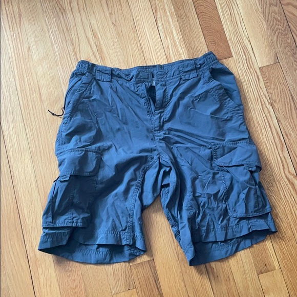Columbia lightweight shorts grey Small - Picture 1 of 1